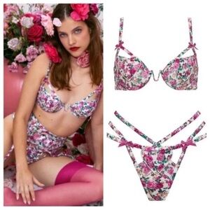 New! For Love and Lemons Heart Bloom 2 pc Set 31310